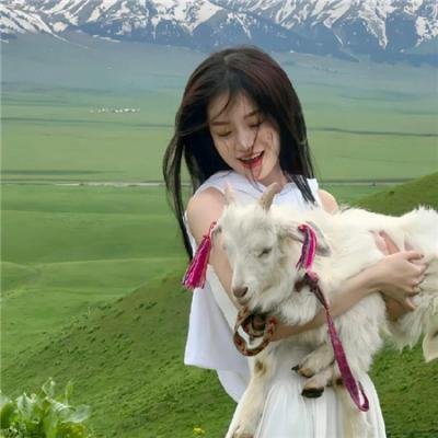 下午一点的她